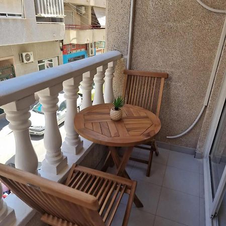 Almudena Apartments Torrevieja Ngoại thất bức ảnh